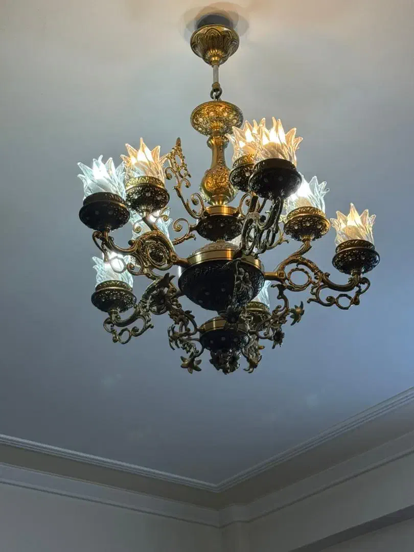 لوستر برنزی سنگین سالم|لوستر و چراغ آویز|سهند, |دیوار