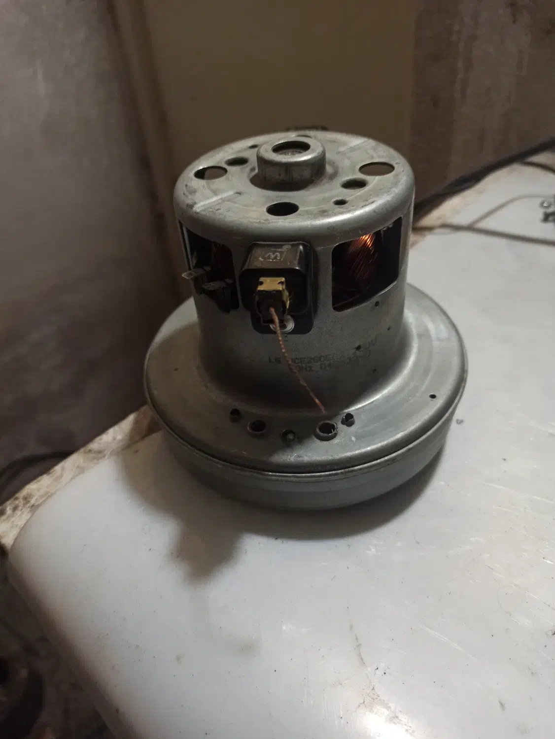 موتور جاروبرقی LG 2400 V|جاروبرقی، جارو شارژی، بخارشو|گرگان, |دیوار