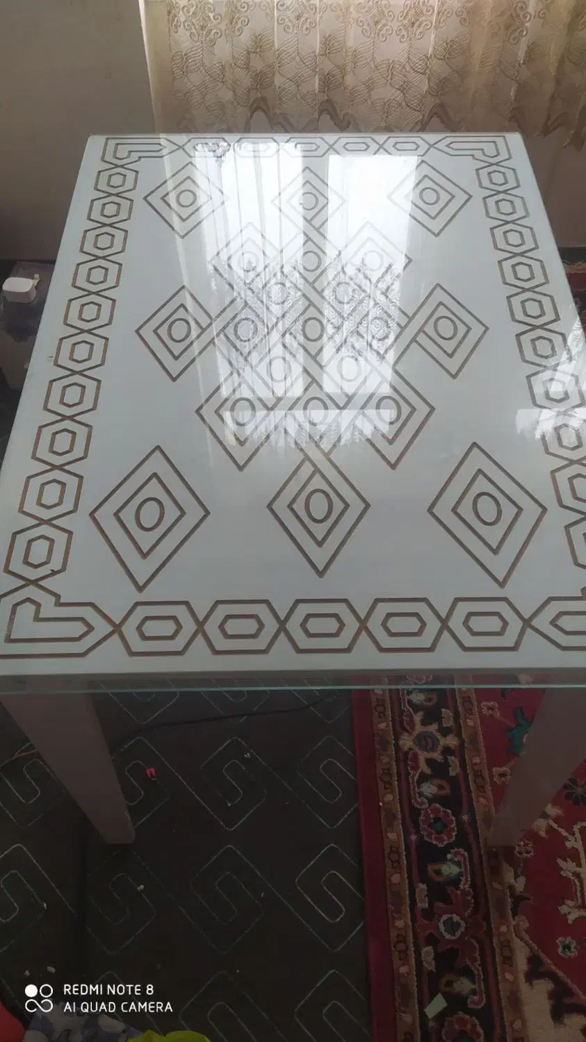 میز|میز و صندلی غذاخوری|همدان, |دیوار