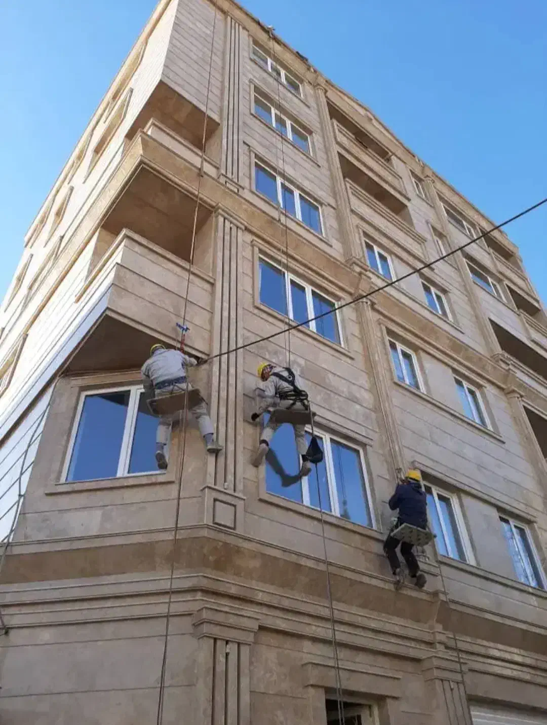 پیچ روپلاک شستشو ساختمان|خدمات پیشه و مهارت|ایلام, |دیوار