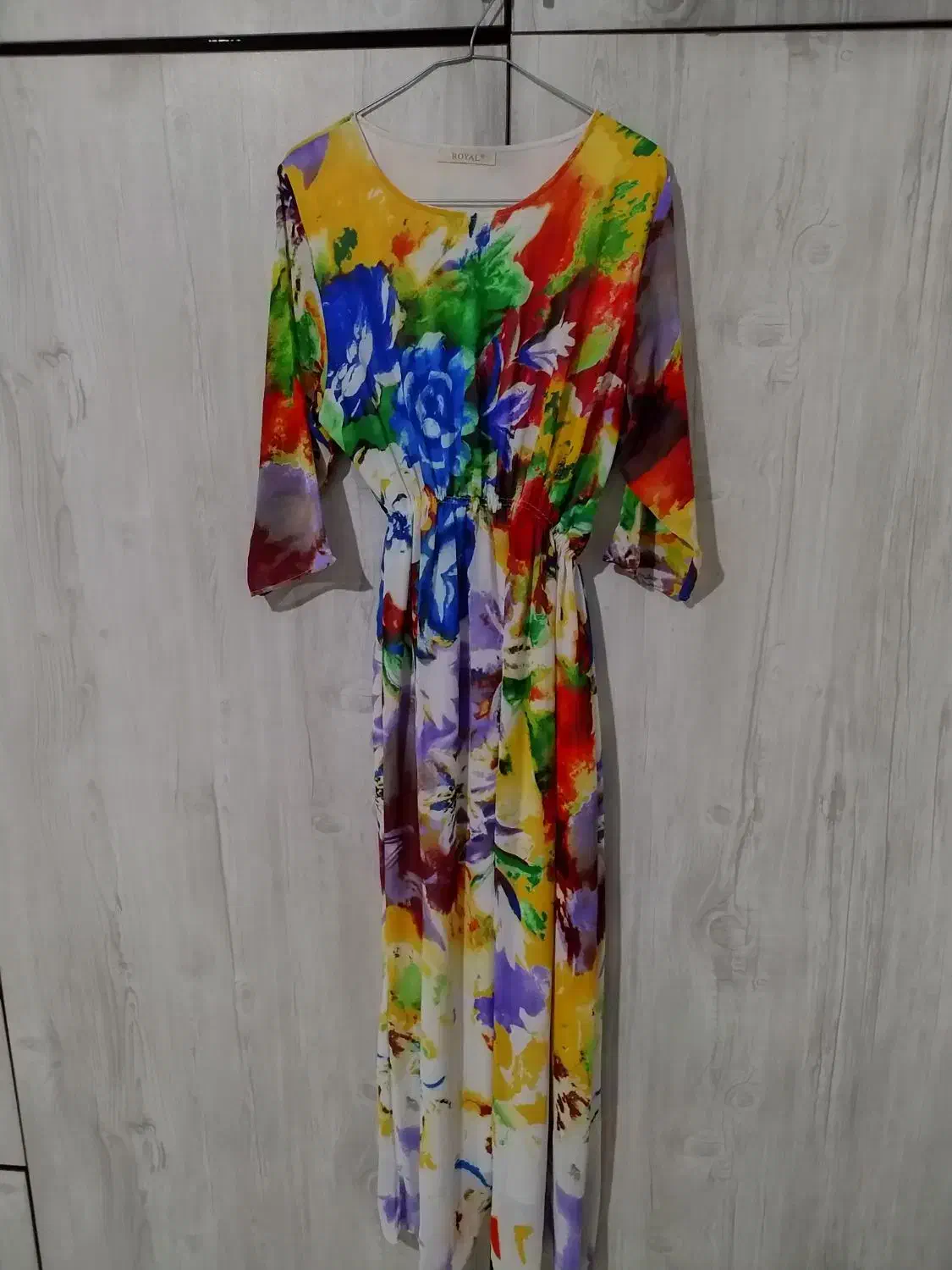 پیراهن و مانتو|لباس|هشتگرد, شهرک گلها|دیوار