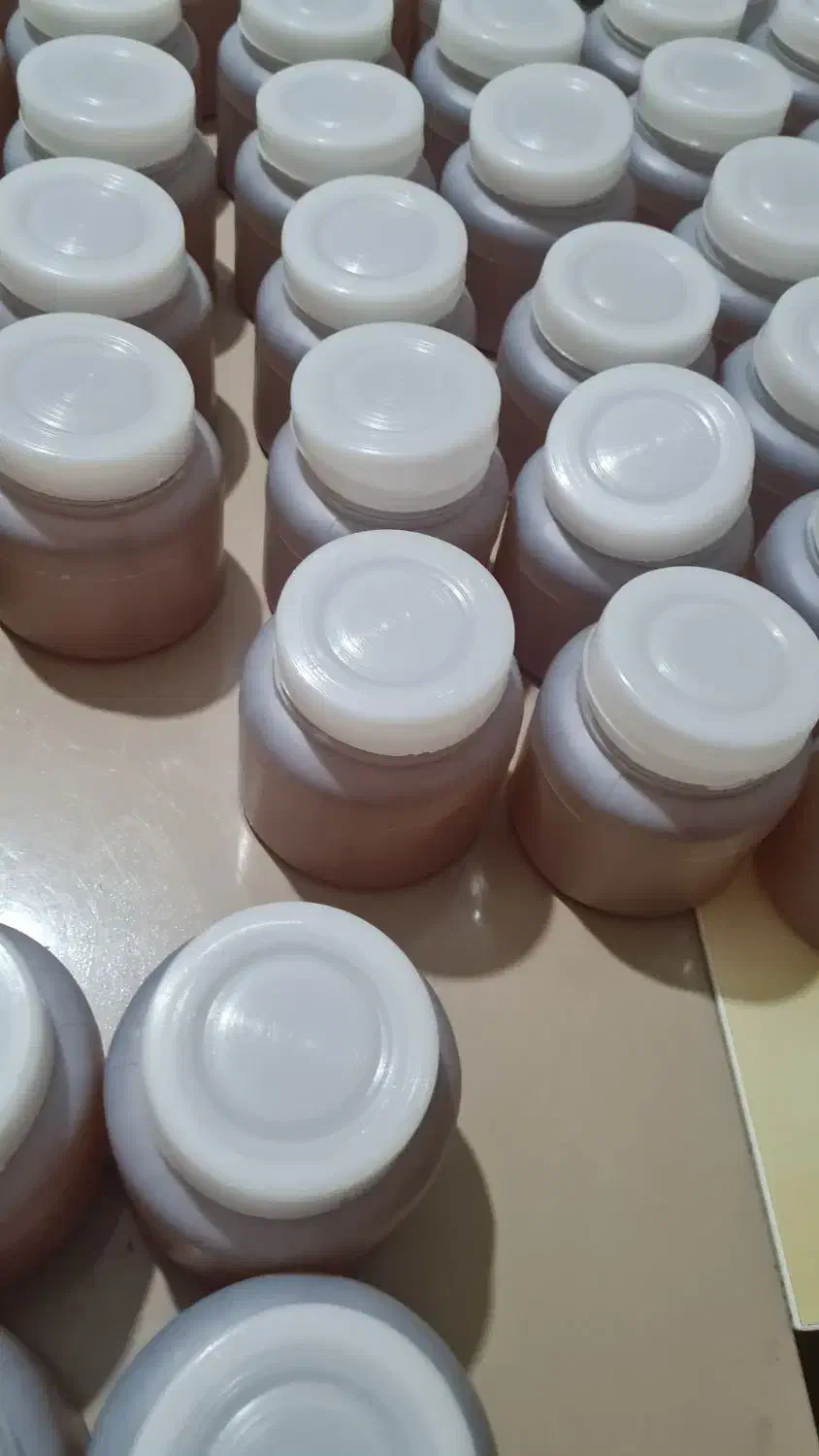 عسل طبیعی وخالص صددرصد.|خوردنی و آشامیدنی|اصفهان, کوی امیریه|دیوار