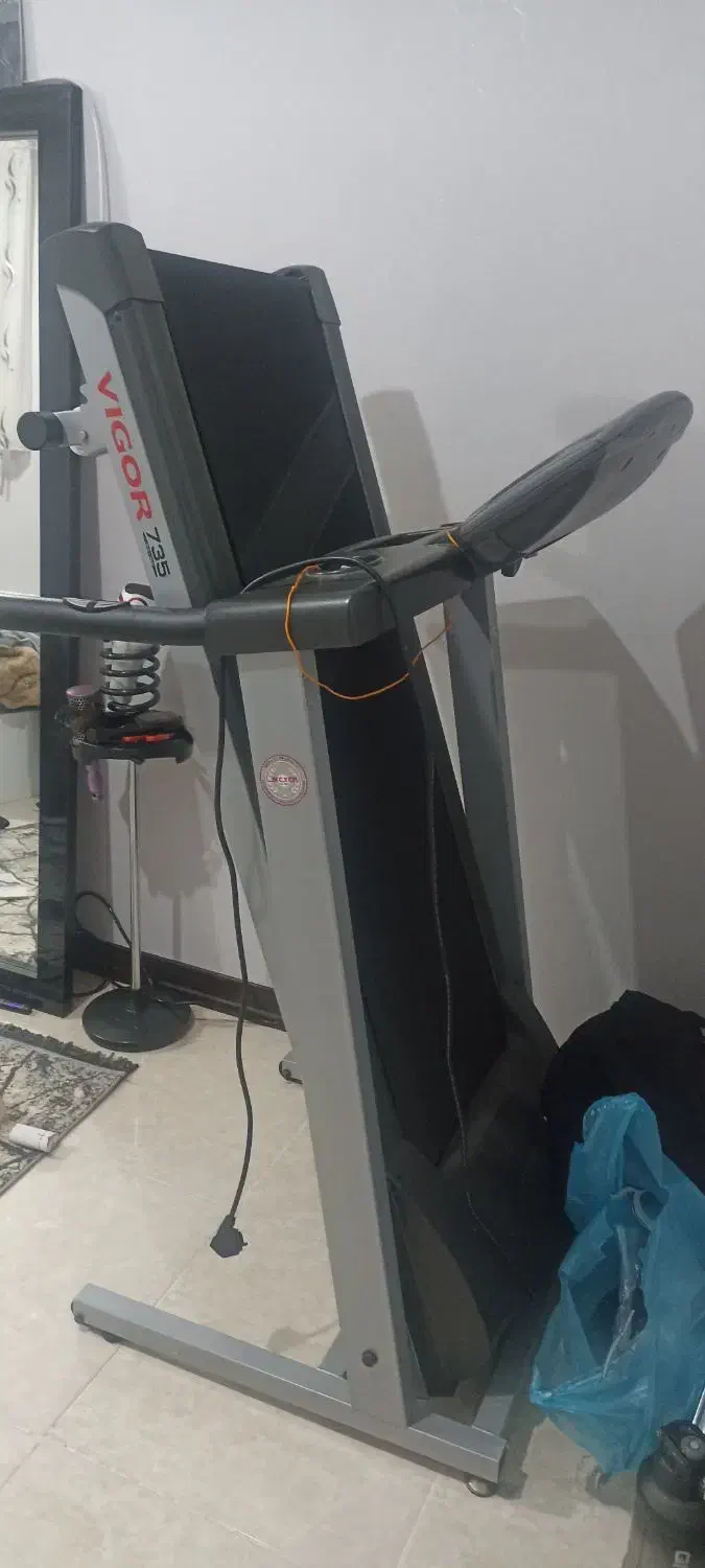 یک دستگاه تردمیل در حد نو|تجهیزات ورزشی|شهرکرد, |دیوار