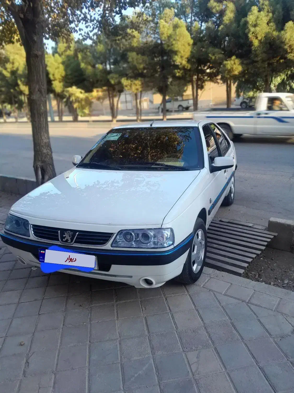 با سلام .پژو اس ال اکس موتور و گیربکس سالم|خودرو سواری و وانت|سیرجان, |دیوار