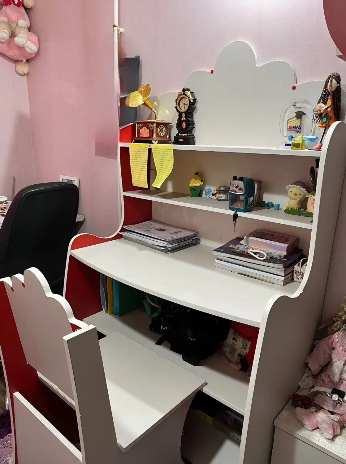 میز تحریر|میز تحریر و کامپیوتر|رشت, پیرکلاچای|دیوار