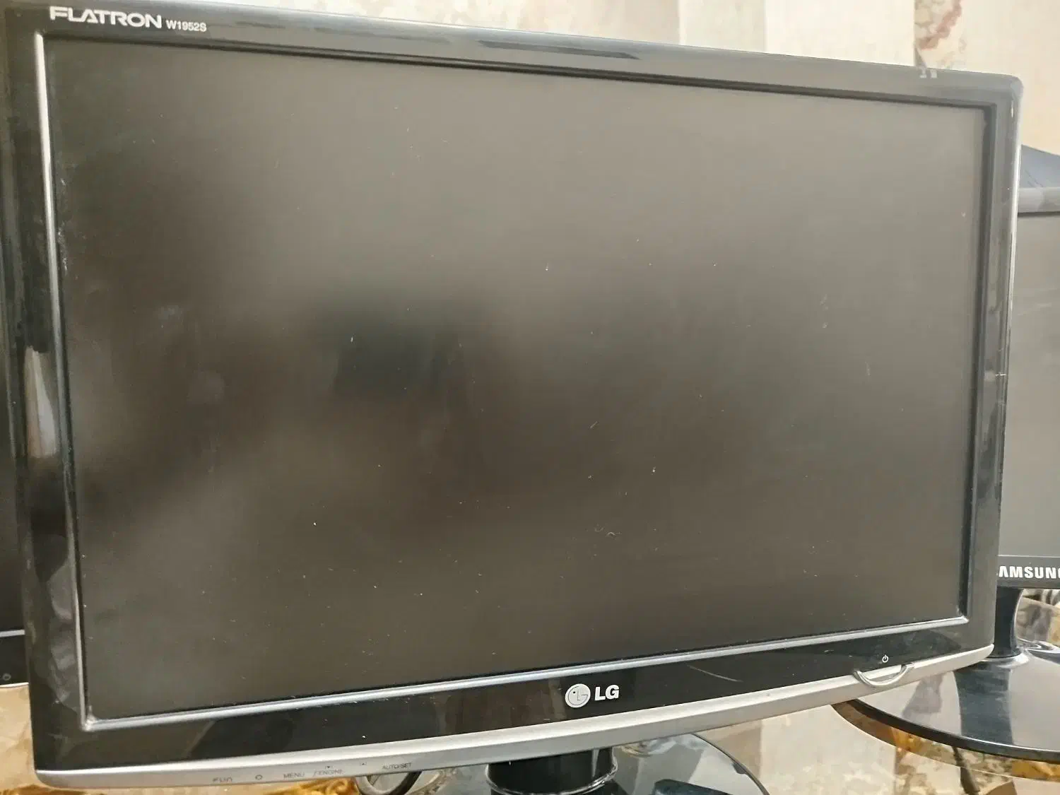 مانیتور ال جی /سامسونگ|قطعات و لوازم جانبی رایانه|فردیس, شهرک وحدت|دیوار
