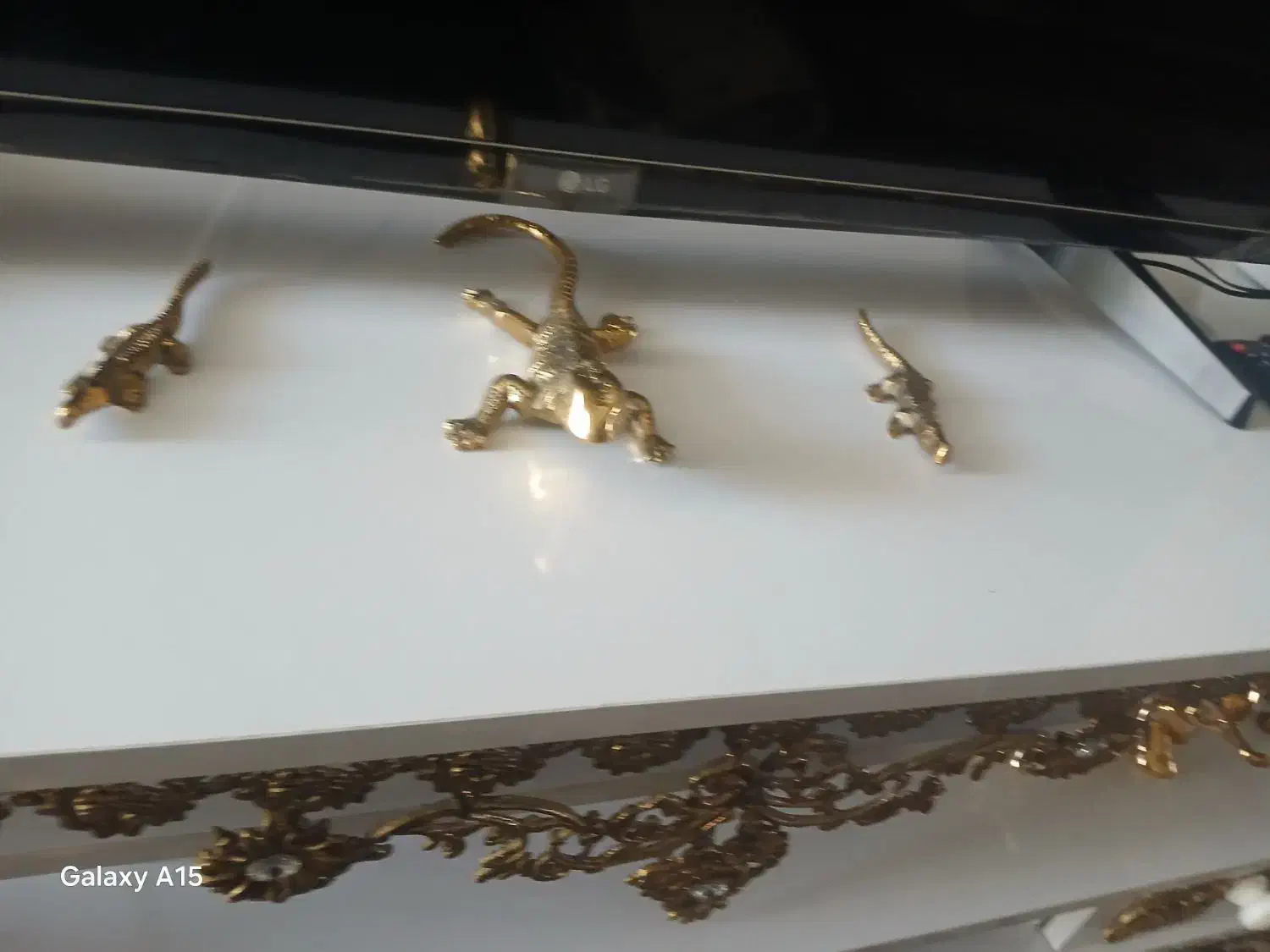 مار مولک برنج|مجسمه، تندیس، ماکت|بروجرد, |دیوار