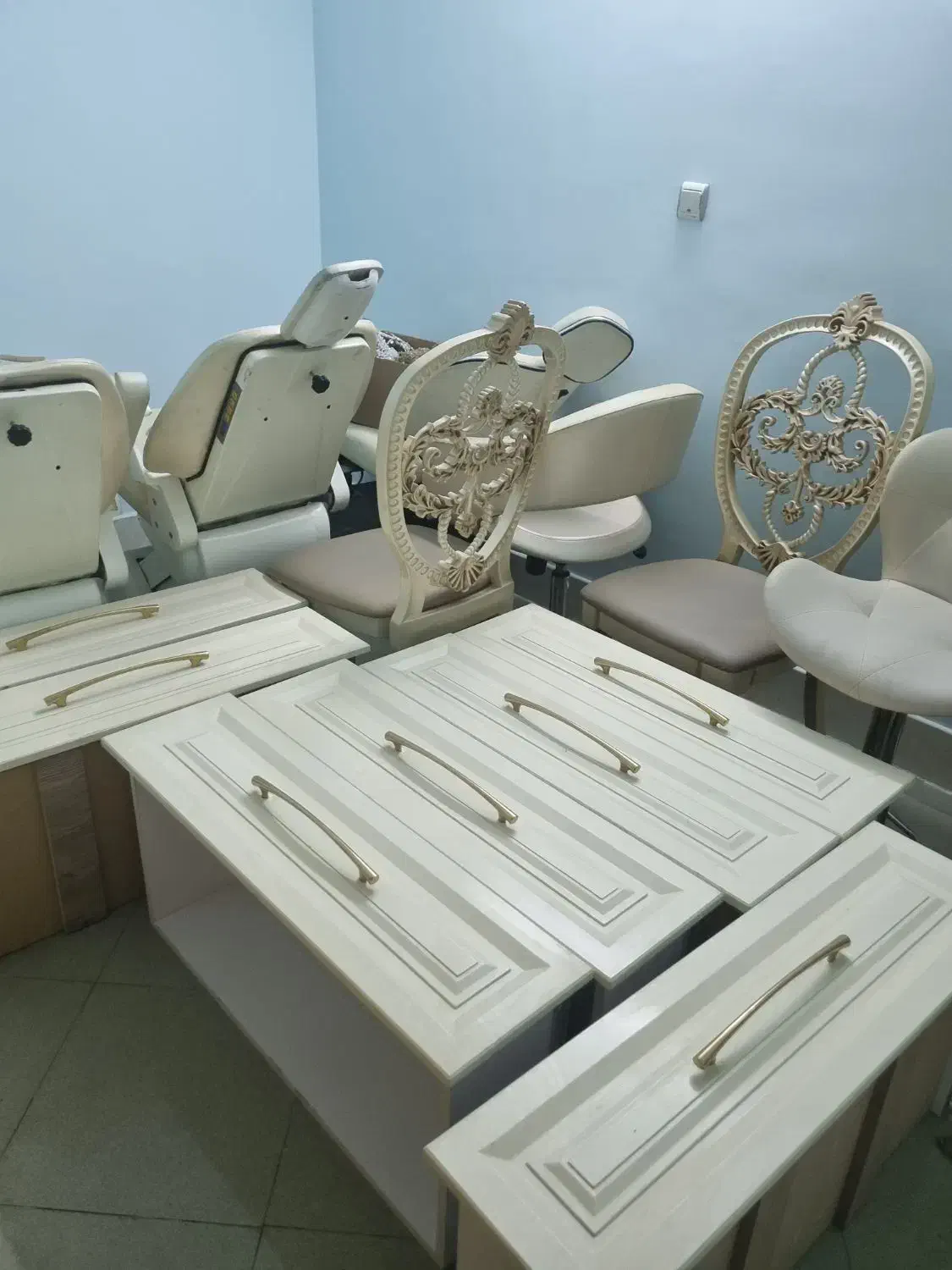 آینه کنسول|آینه|قم, صفائیه|دیوار