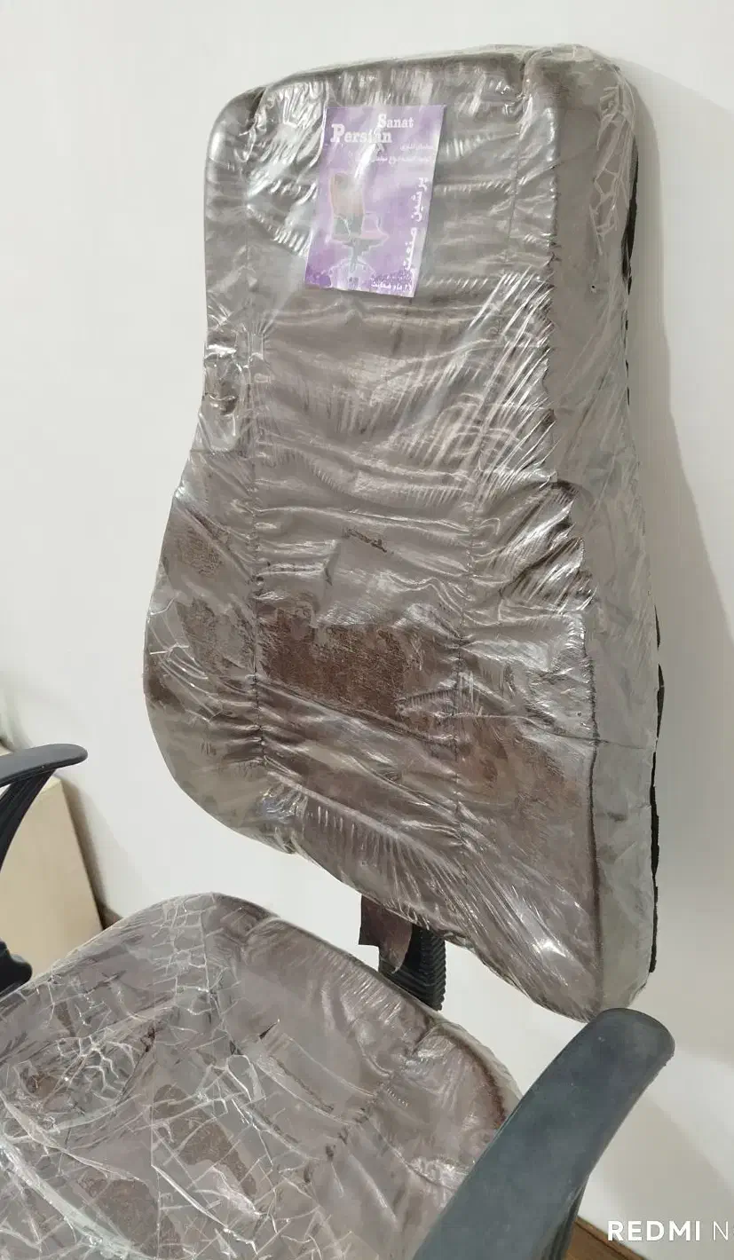 صندلی|صندلی و نیمکت|زاهدان, |دیوار