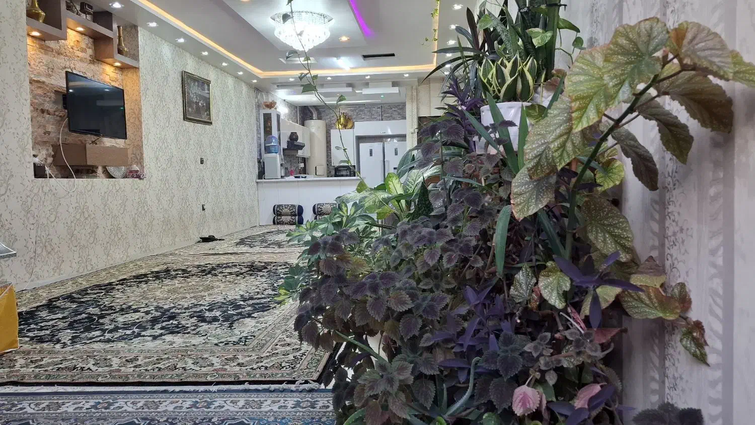 فروش آپارتمان همکف حیاط دار زیر قیمت بازار|فروش آپارتمان|اصفهان, خواجه عمید|دیوار