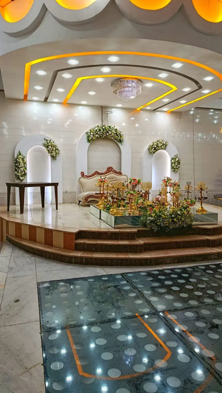 تاج گل ترحیم و تبریک، گل ارایی مجالس|خدمات پذیرایی، مراسم|مرودشت, مختارآباد|دیوار