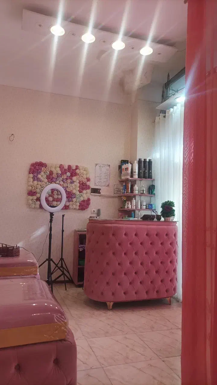 وسایل سالن زیبایی در حد نو|آرایشگاه و سالنهای زیبایی|شاهدشهر, |دیوار