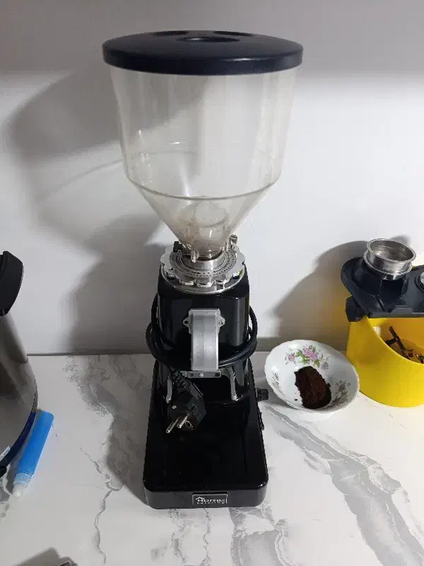 آسیاب قهوه|کافی‌شاپ و رستوران|میاندوآب, |دیوار