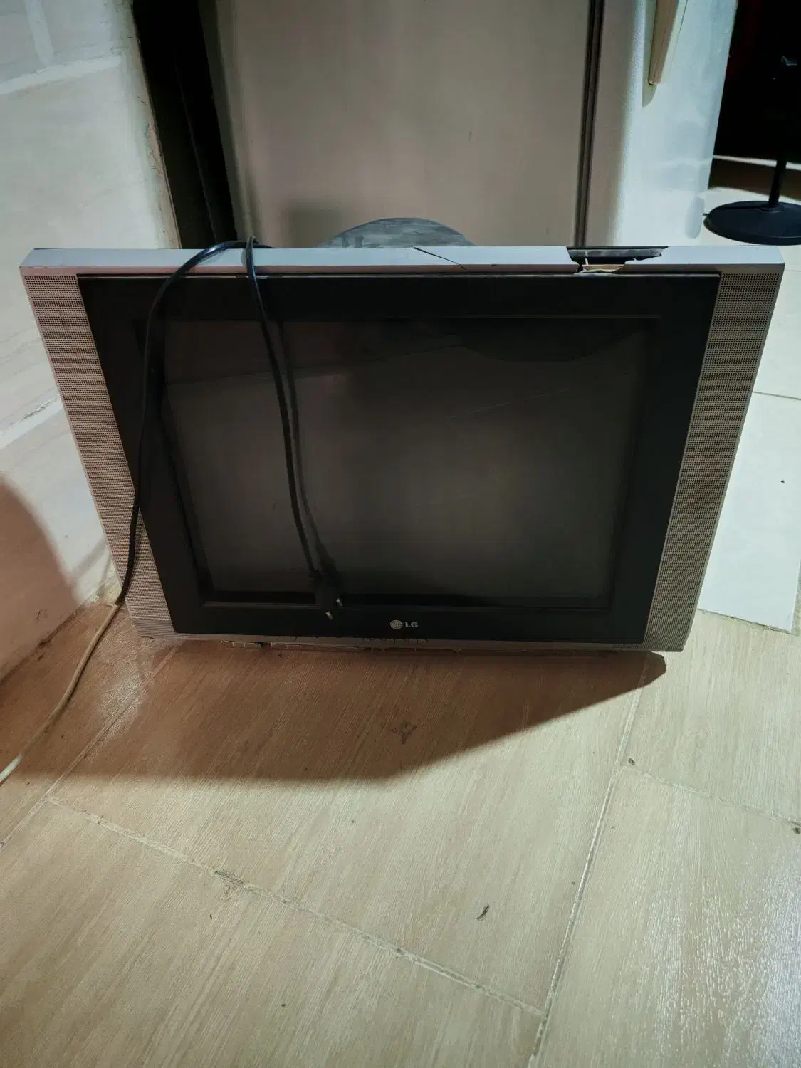 تلویزون|تلویزیون و پروژکتور|یزد, |دیوار