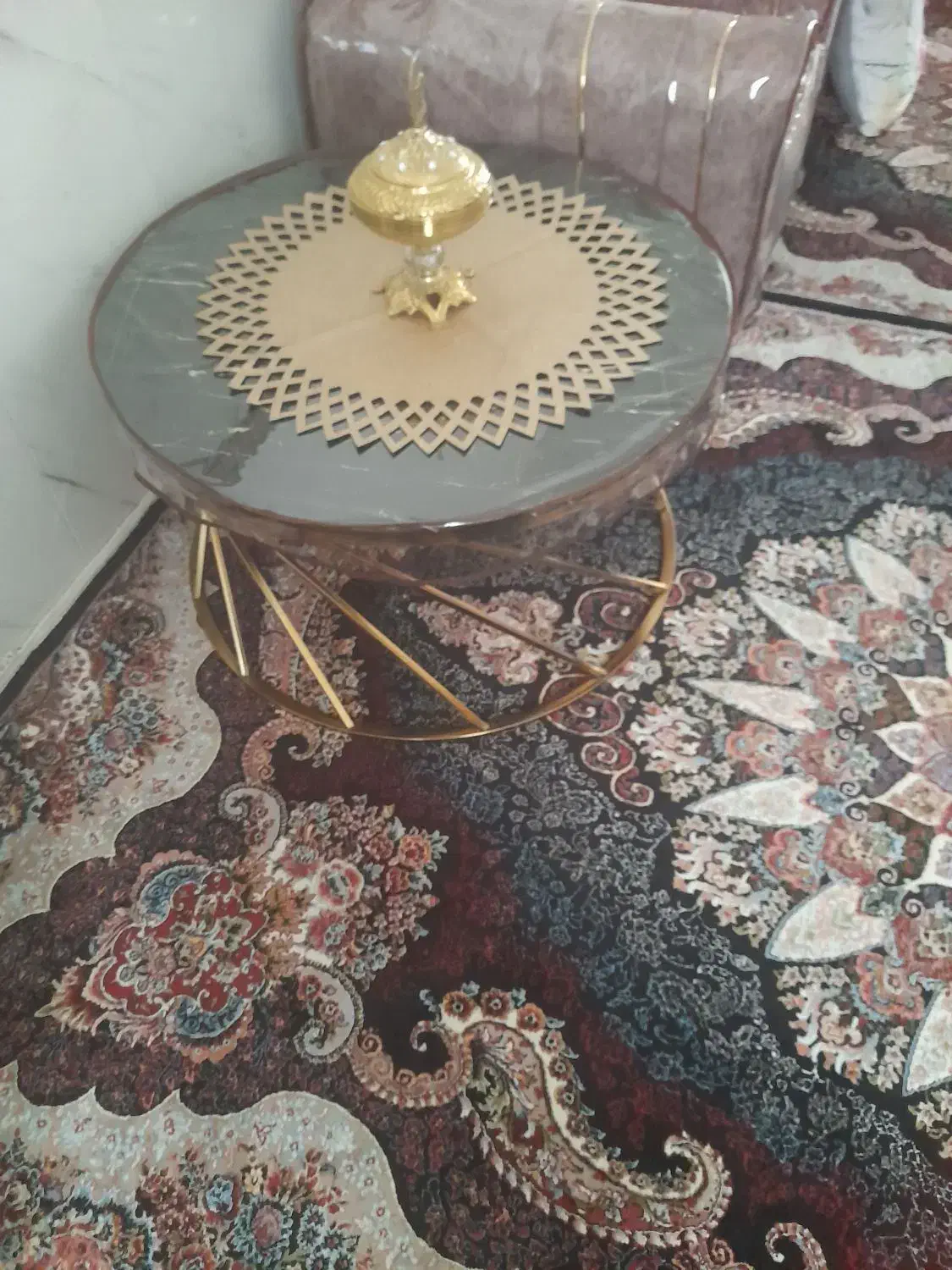 مبلمان|مبلمان خانگی و میز عسلی|همدان, |دیوار