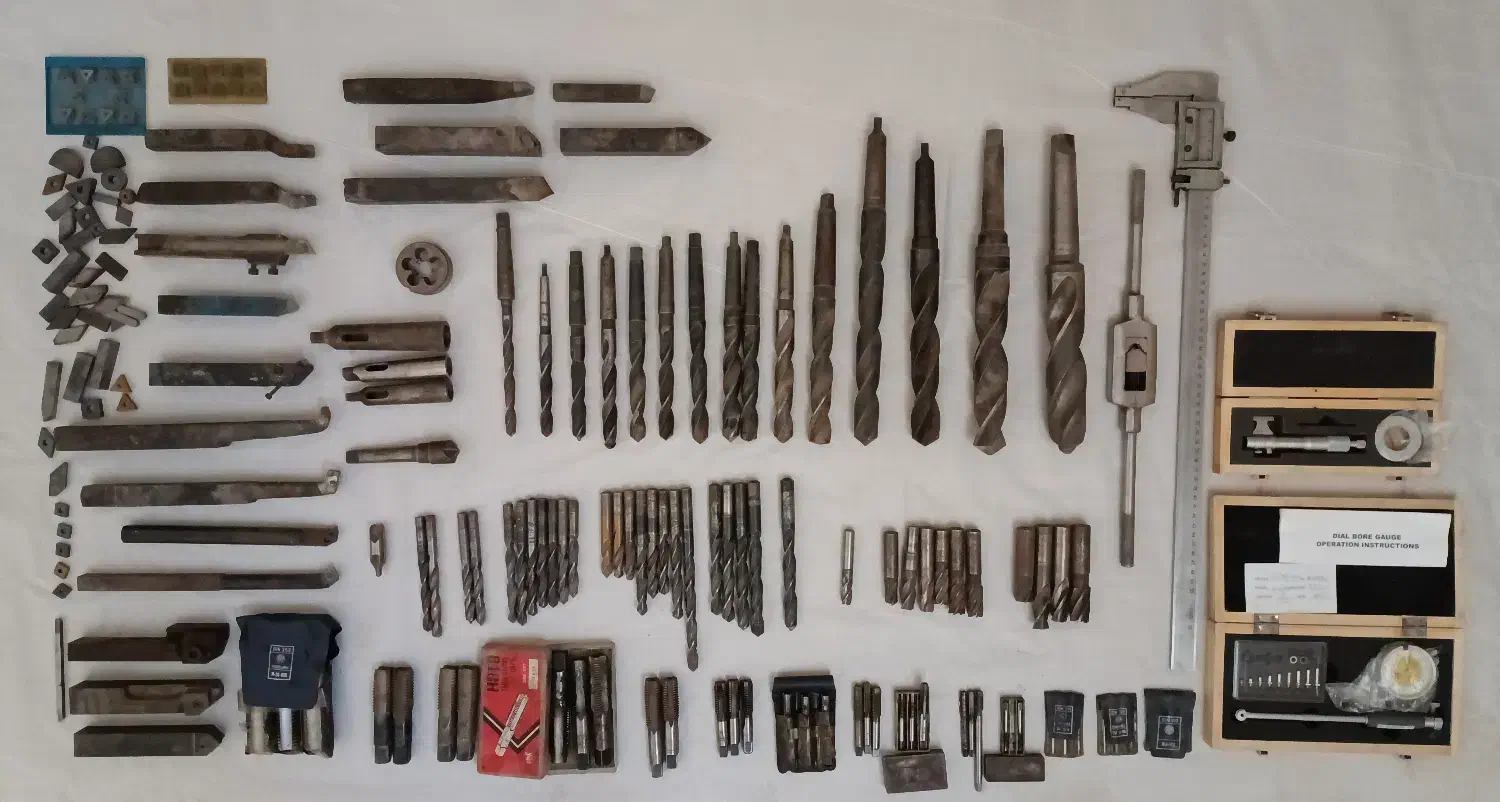 مجموعه ابزارهای تراشکاری/مته،قلاویز،الماس و غیره|ابزارآلات|زیباشهر, |دیوار