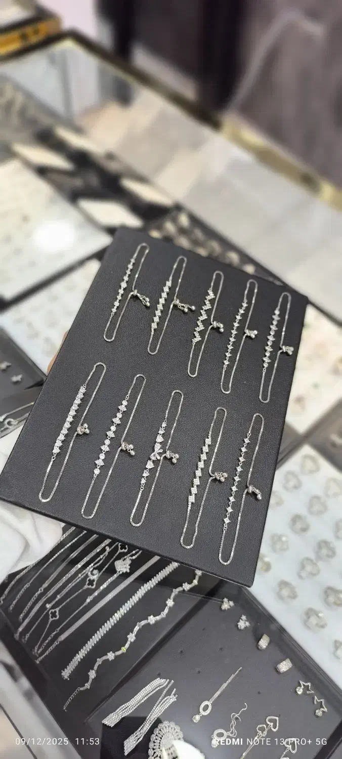 انواع دستبند نقره/آبکاری طلا/کادو روز مادر|جواهرات|اصفهان, درب سیبه علیا|دیوار