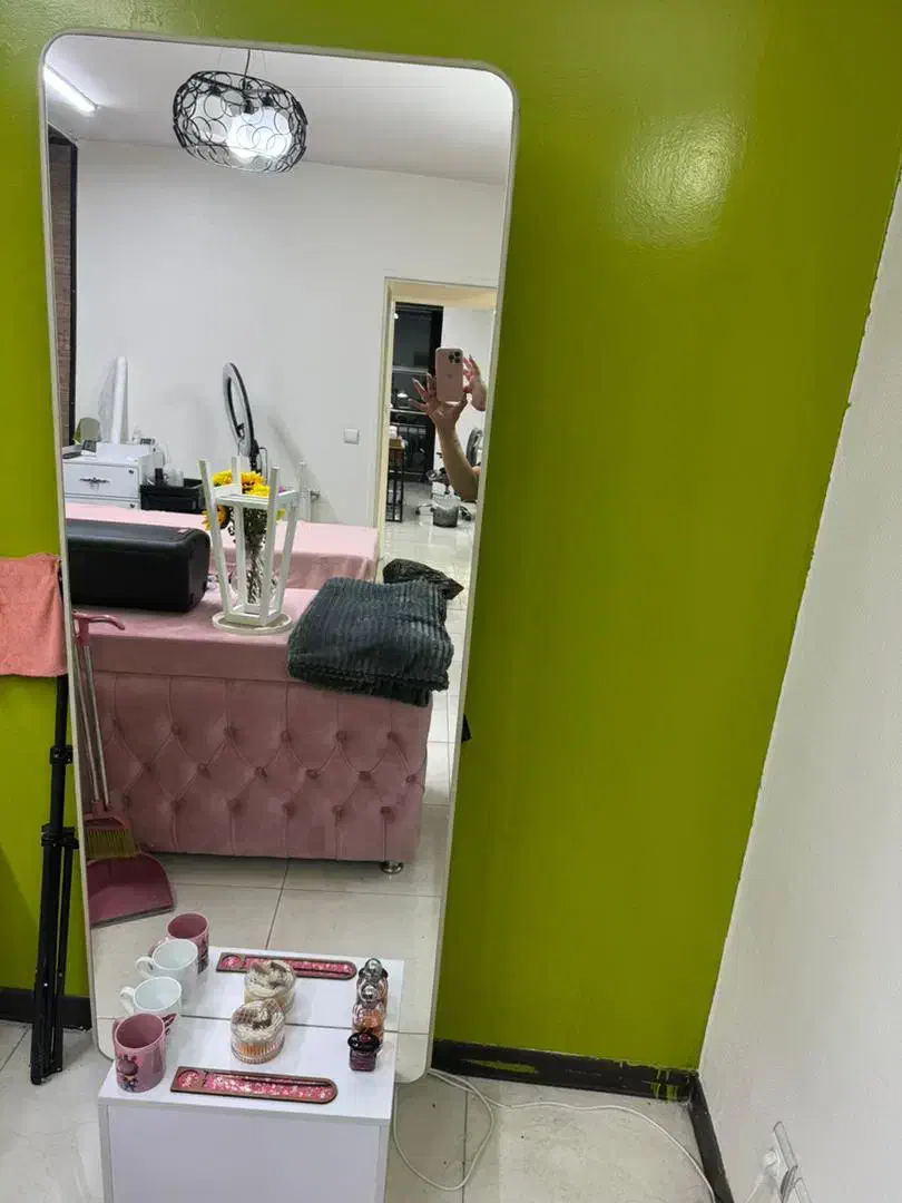 فروش آیینه قدی کاملا سالم|آرایشگاه و سالنهای زیبایی|شاهینشهر, حافظ جنوبی|دیوار