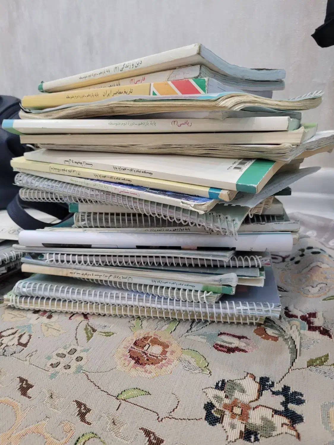 کتاب کمک درسی|کتاب و مجله آموزشی|اصفهان, صائب|دیوار