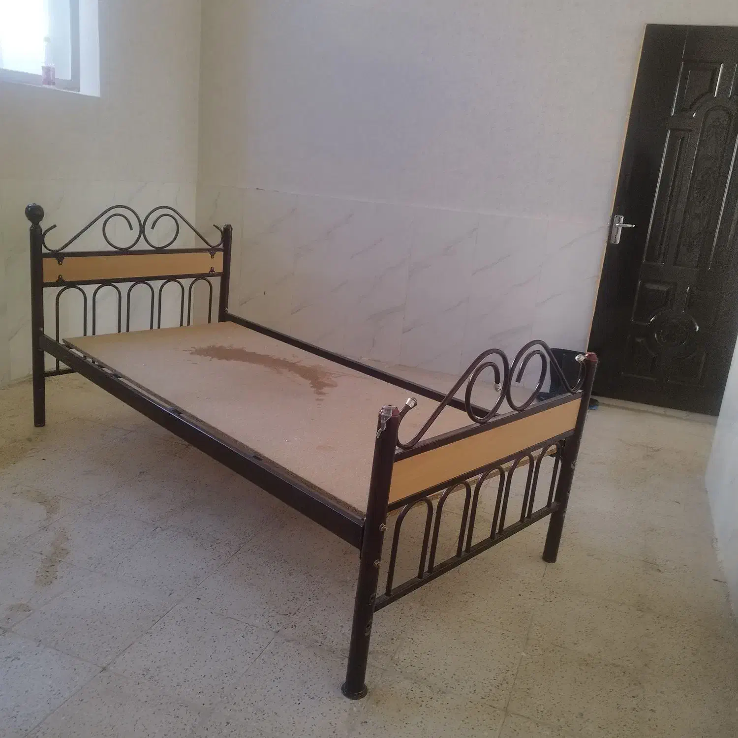 تخت خواب فلزی|تخت و سرویس خواب|ایلام, |دیوار