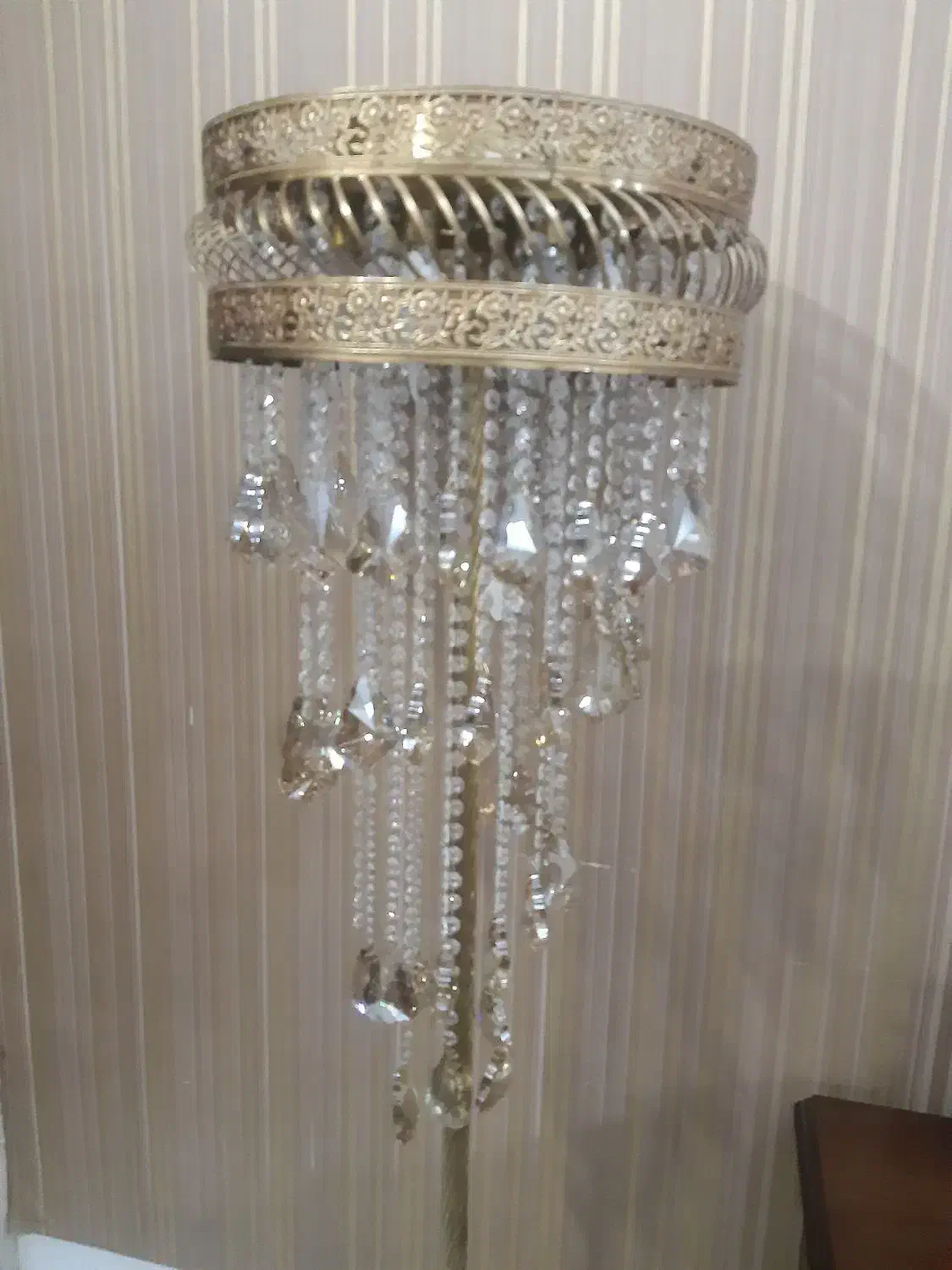 اباژور برنز یک بار هم استفاده نشده|چراغ خواب و آباژور|زنجان, |دیوار