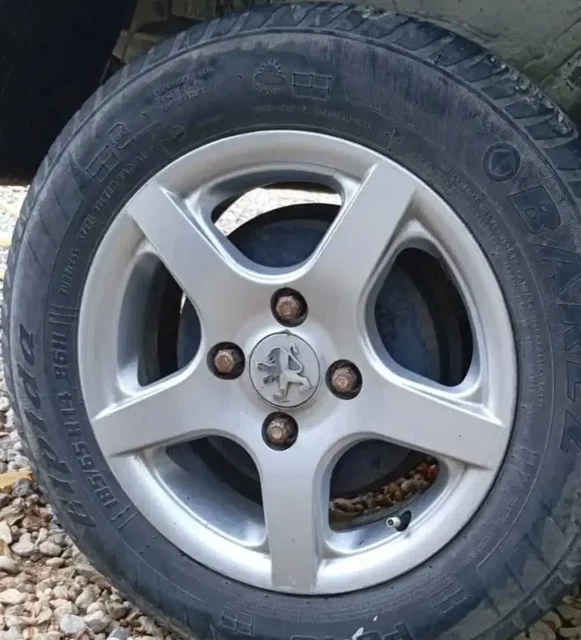 رینگ 5‌ پر 14 با لاستیک|قطعات یدکی و لوازم جانبی|یاسوج, |دیوار