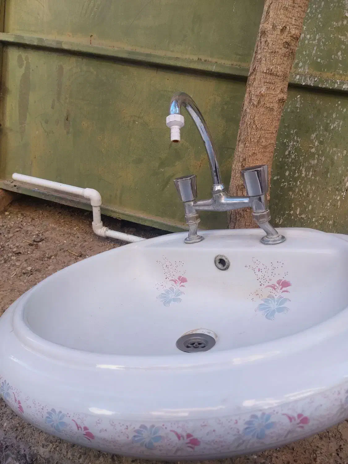 روشویی ساده|لوازم سرویس بهداشتی|ایلام, |دیوار