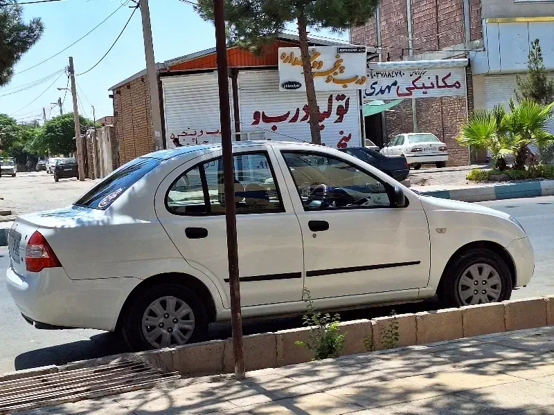 تیبا صندوق دار مدل 98|خودرو سواری و وانت|کرمان, |دیوار