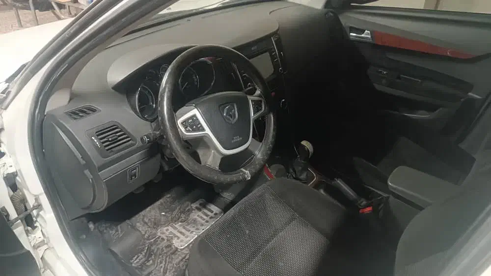 دنا پلاس ۹۸|خودرو سواری و وانت|اصفهان, بابوکان جنوبی|دیوار