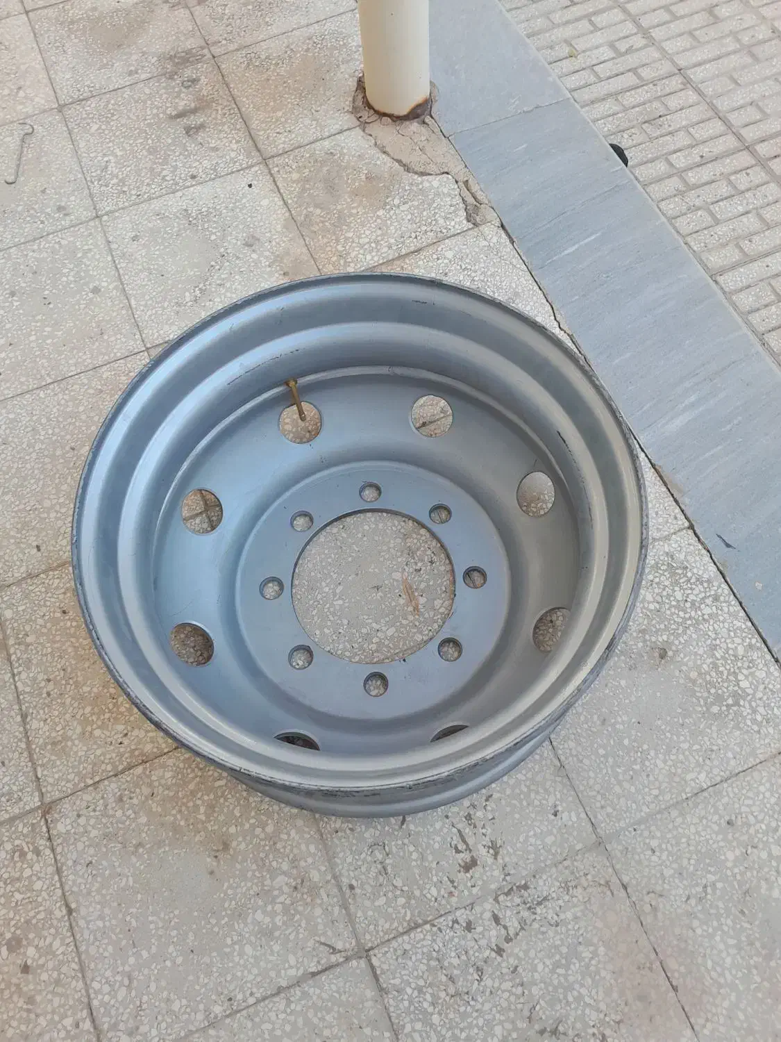 رینگ کامیون|قطعات یدکی و لوازم جانبی|سبزوار, توحیدشهر|دیوار