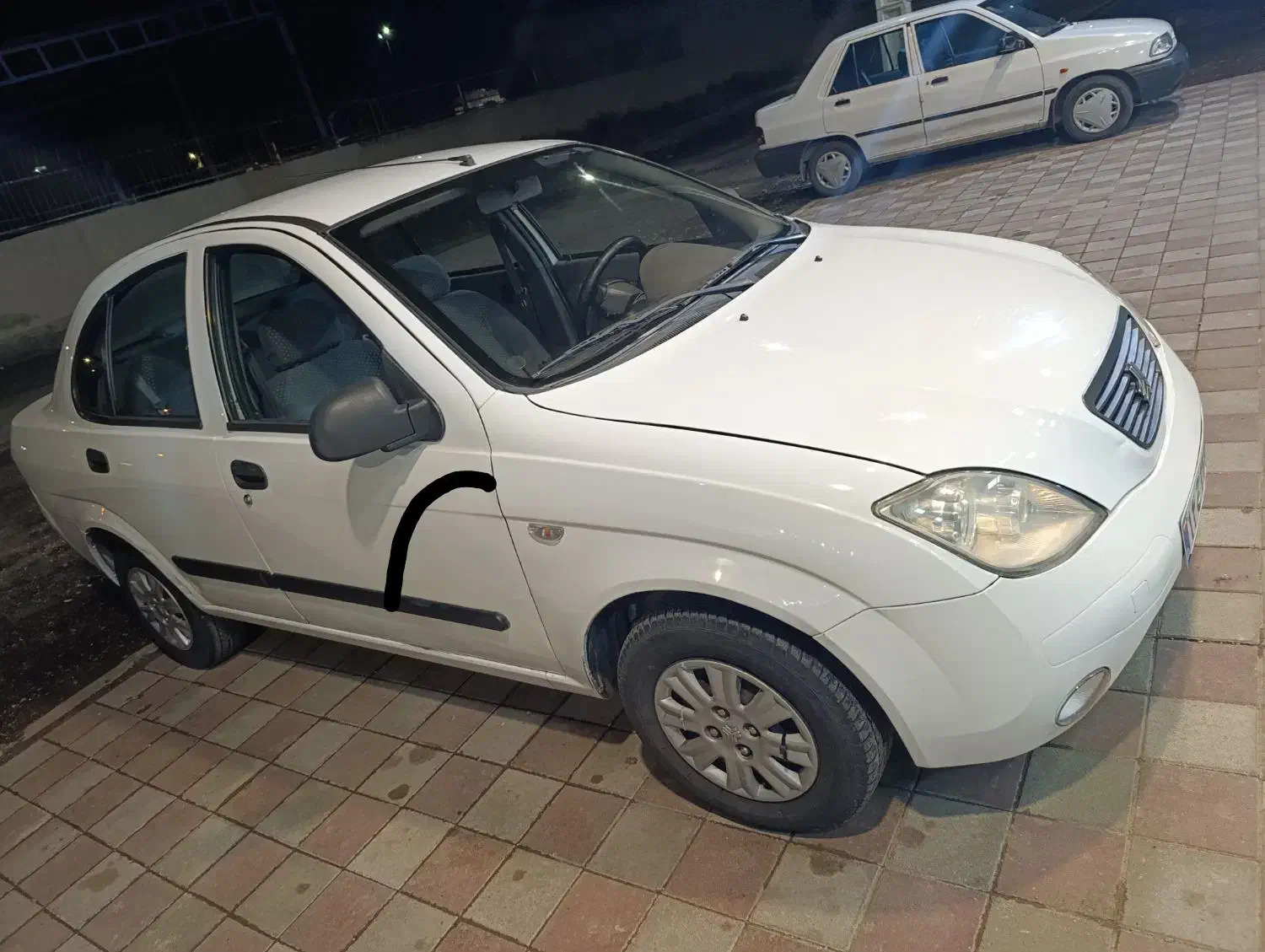 تیبا صندوق دار مدل 1393درحدبیرنگ|خودرو سواری و وانت|محمدیه-قزوین, |دیوار