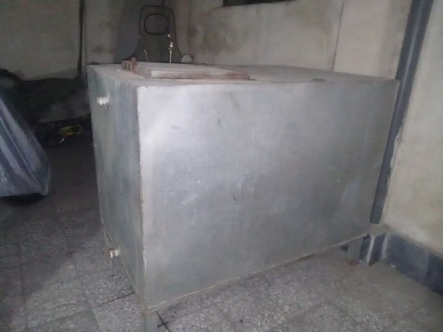 منبع آب 2000لیتری گالوانیزه|مصالح و تجهیزات ساختمان|تهران, بهداشت|دیوار