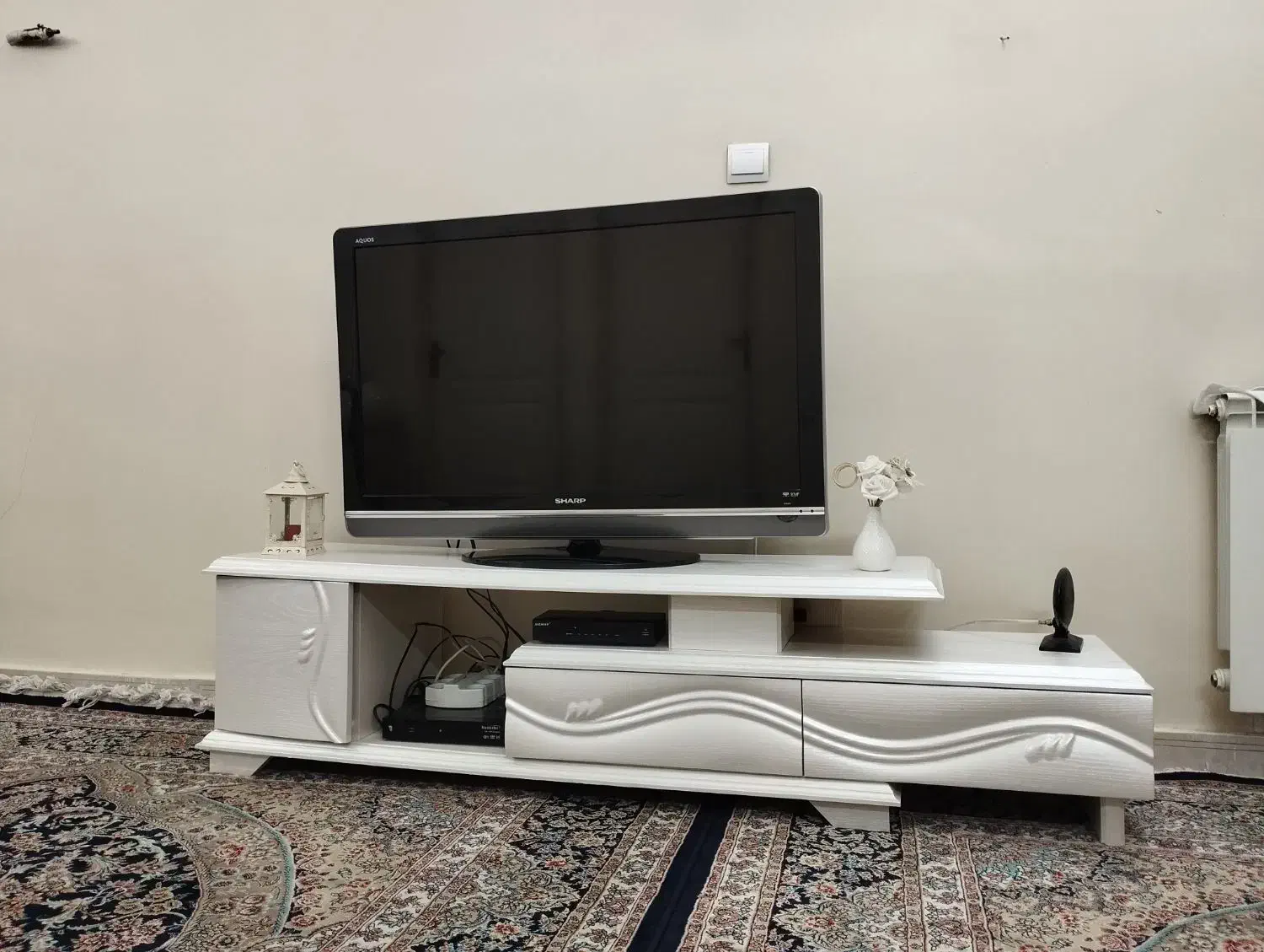 تلویزیون شارپ 40 اینچ|تلویزیون و پروژکتور|باقرشهر, |دیوار