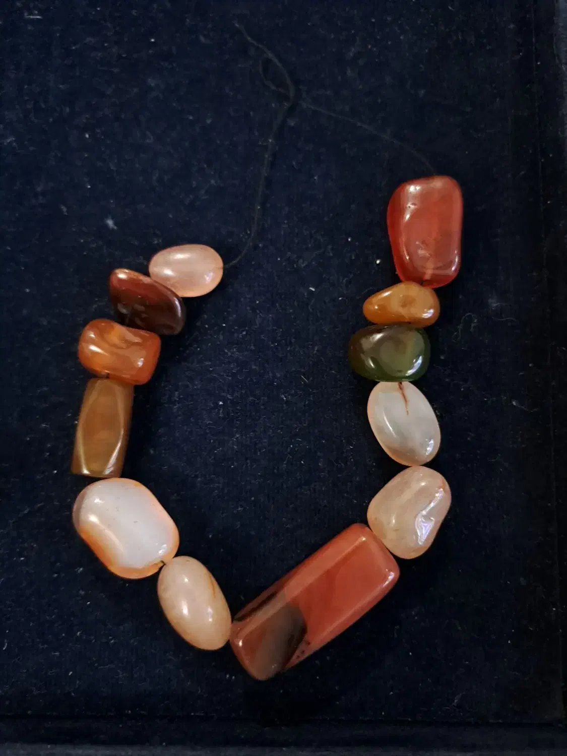 مهره های عقیق|جواهرات|رشت, نظری|دیوار