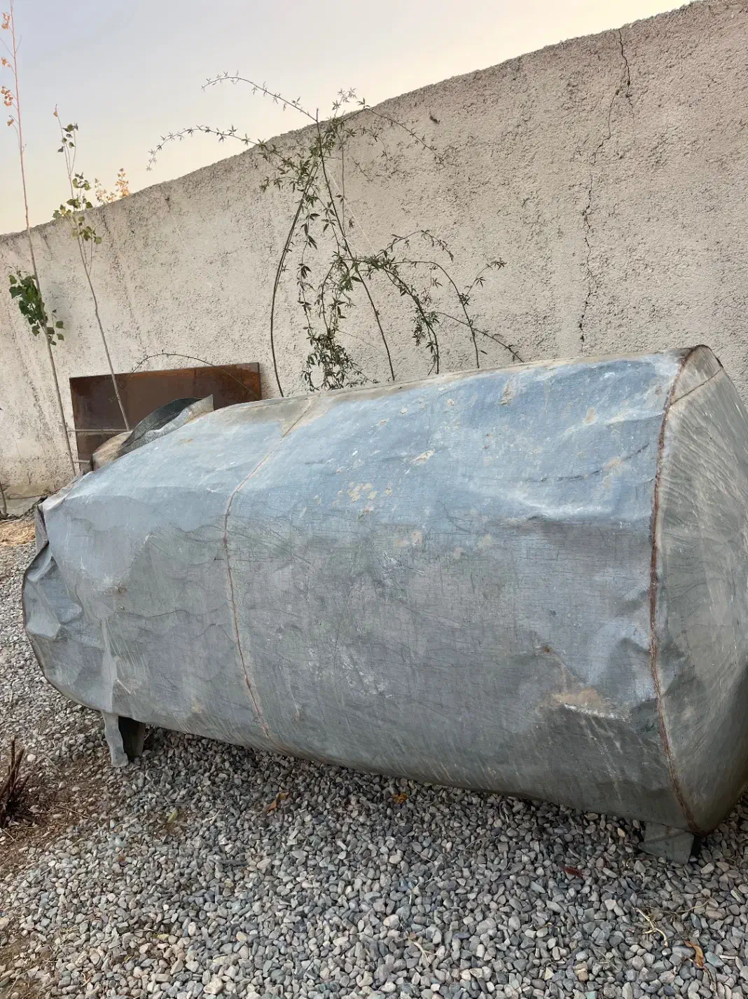 بشکه نفت|مصالح و تجهیزات ساختمان|کوهسار (البرز), |دیوار