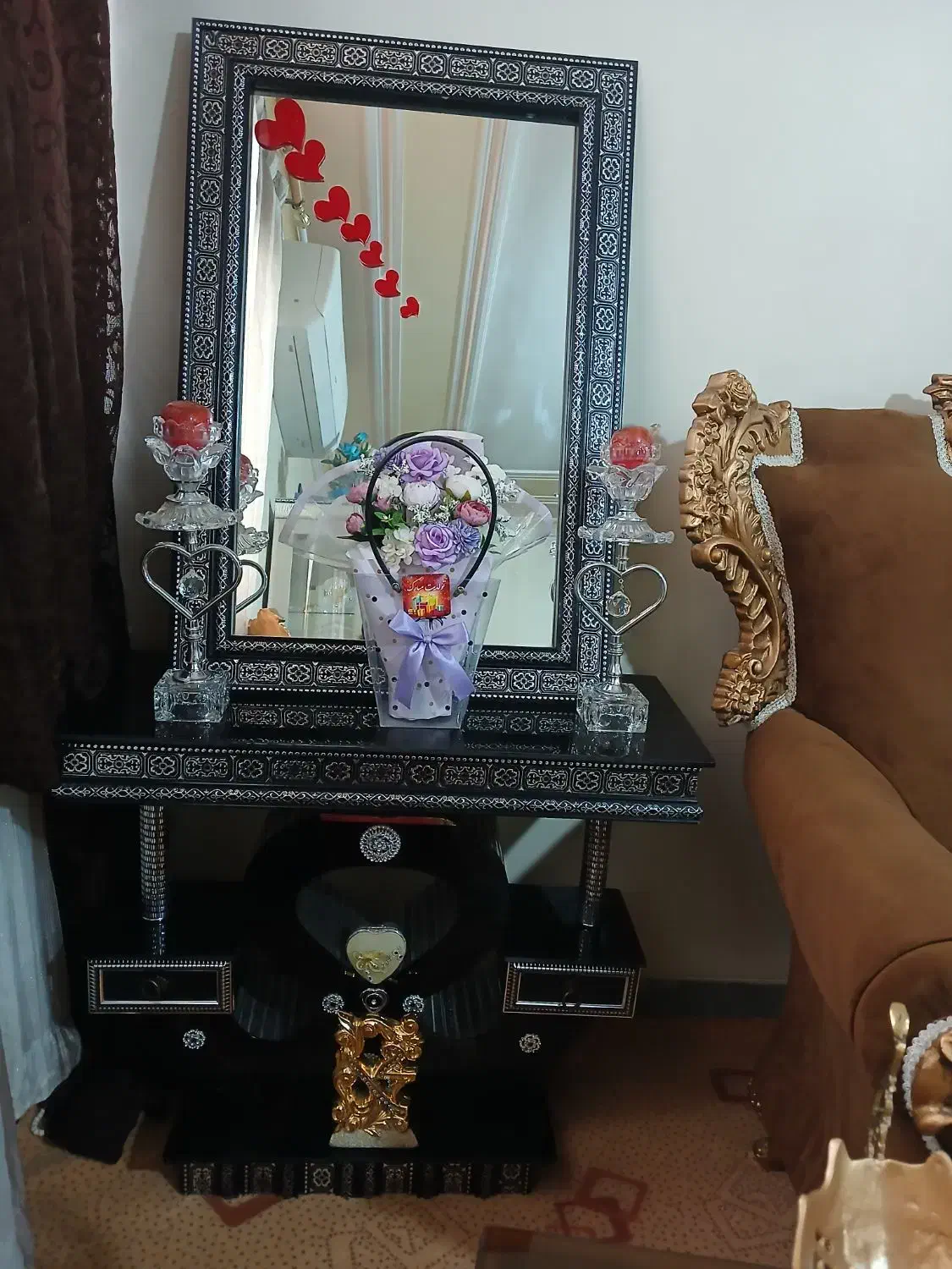 آینه وشمعدان|آینه|همدان, |دیوار