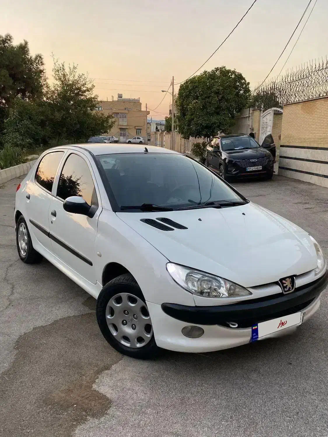 پژو ۲۰۶ تیپ ۵ سالم تمیز فابریک معاوضه|خودرو سواری و وانت|شیراز, پودنک|دیوار