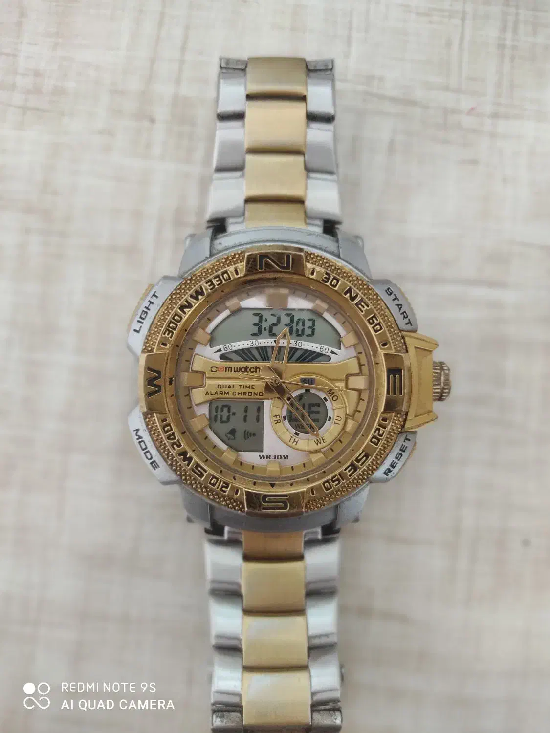 خوش دست|ساعت|آزادشهر, |دیوار