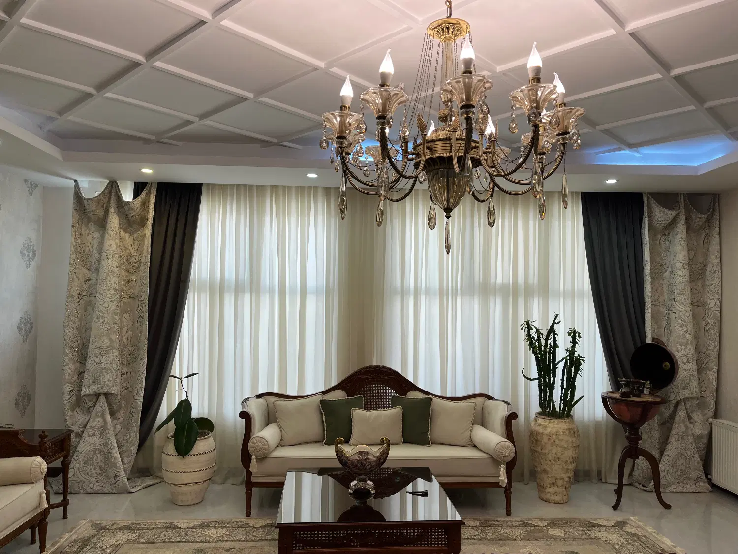 پرده|پرده، رانر، رومیزی|کرج, باغستان|دیوار