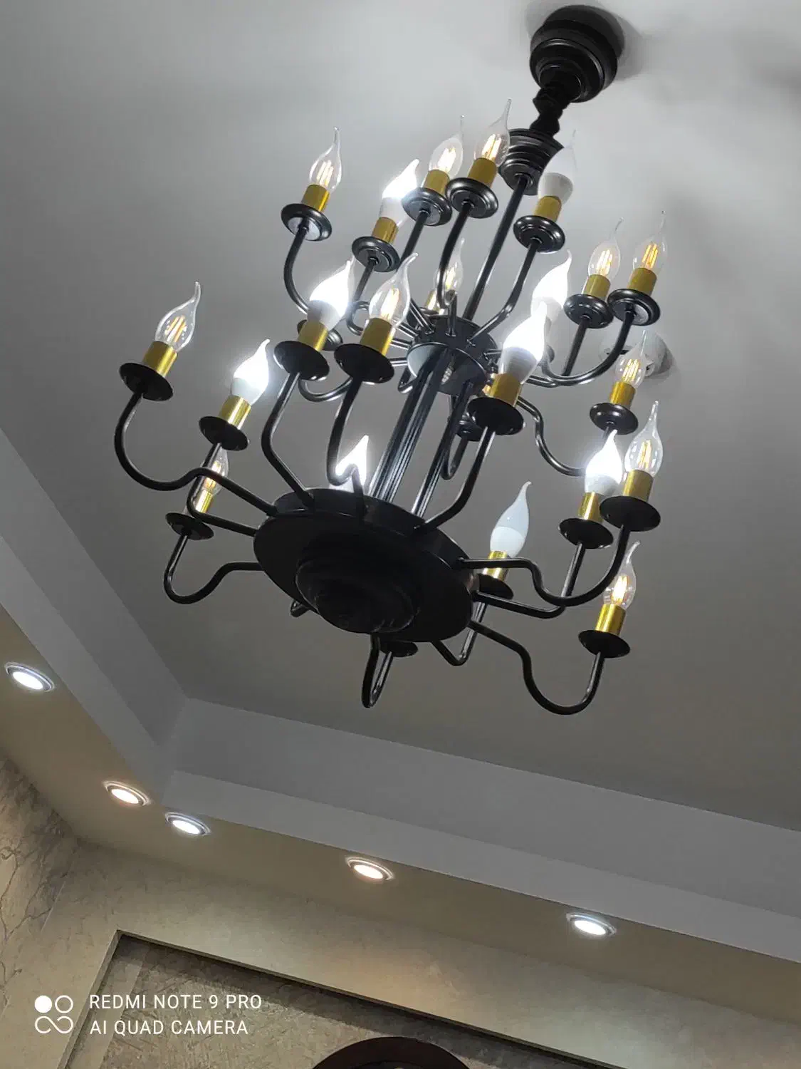 لوستر 20 شاخه|لوستر و چراغ آویز|تبریز, |دیوار