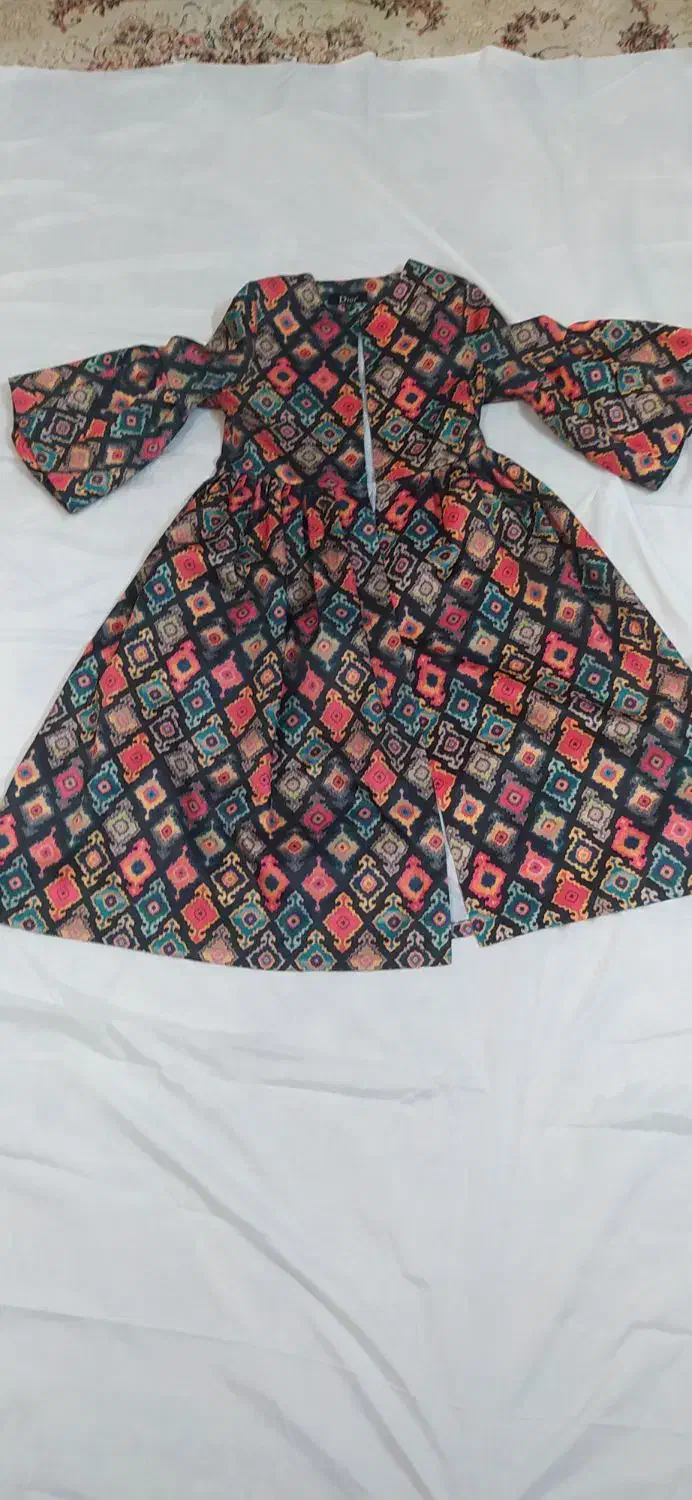 کلی مانتو و لباس و بارونی|لباس|مشهد, هفت تیر (نه دره)|دیوار