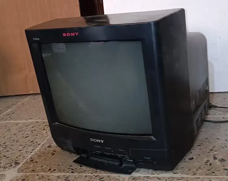 تلویزیون کوچیک مدل Sony|تلویزیون و پروژکتور|ایذه, |دیوار