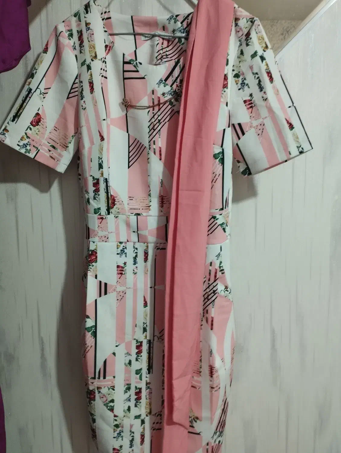 تونیک مجلسی|لباس|تهران, خاک سفید|دیوار