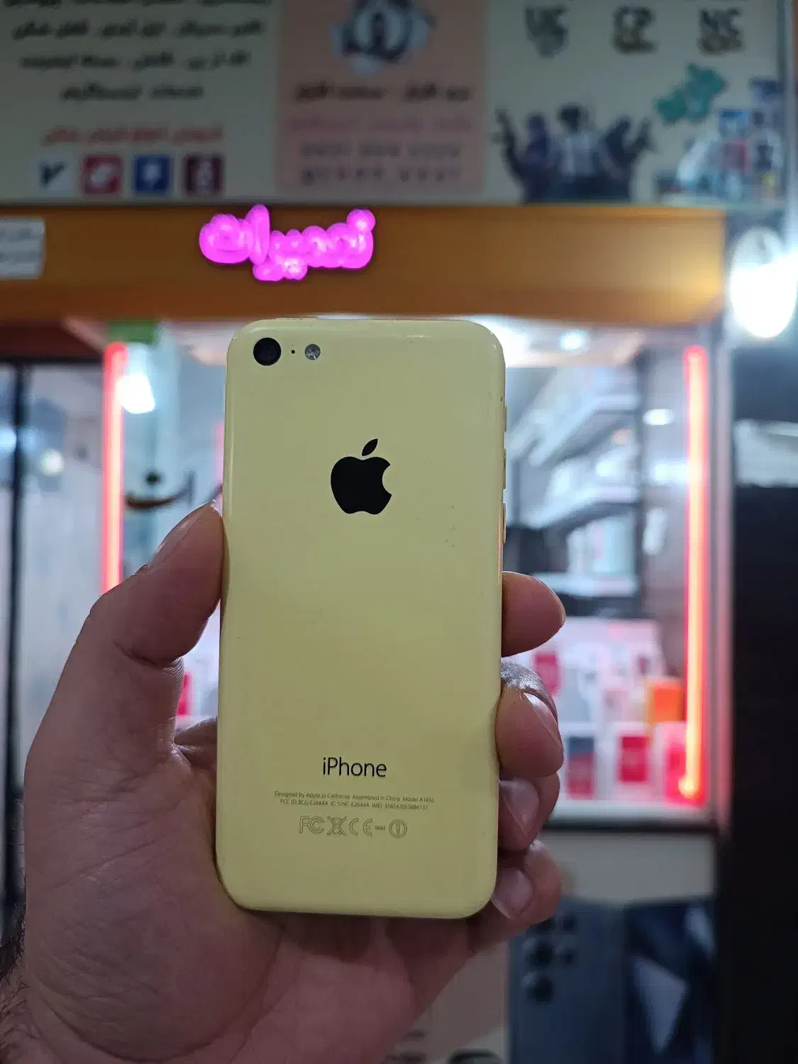 آیفون 5 c|موبایل|مهاباد (آذربایجان غربی), |دیوار