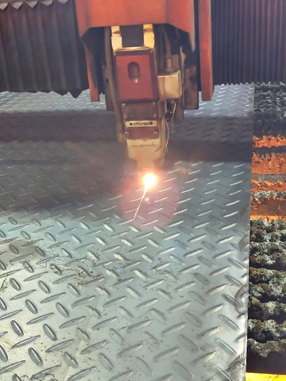 برش لیزر و CNC|خدمات پیشه و مهارت|تهران, تولید دارو|دیوار