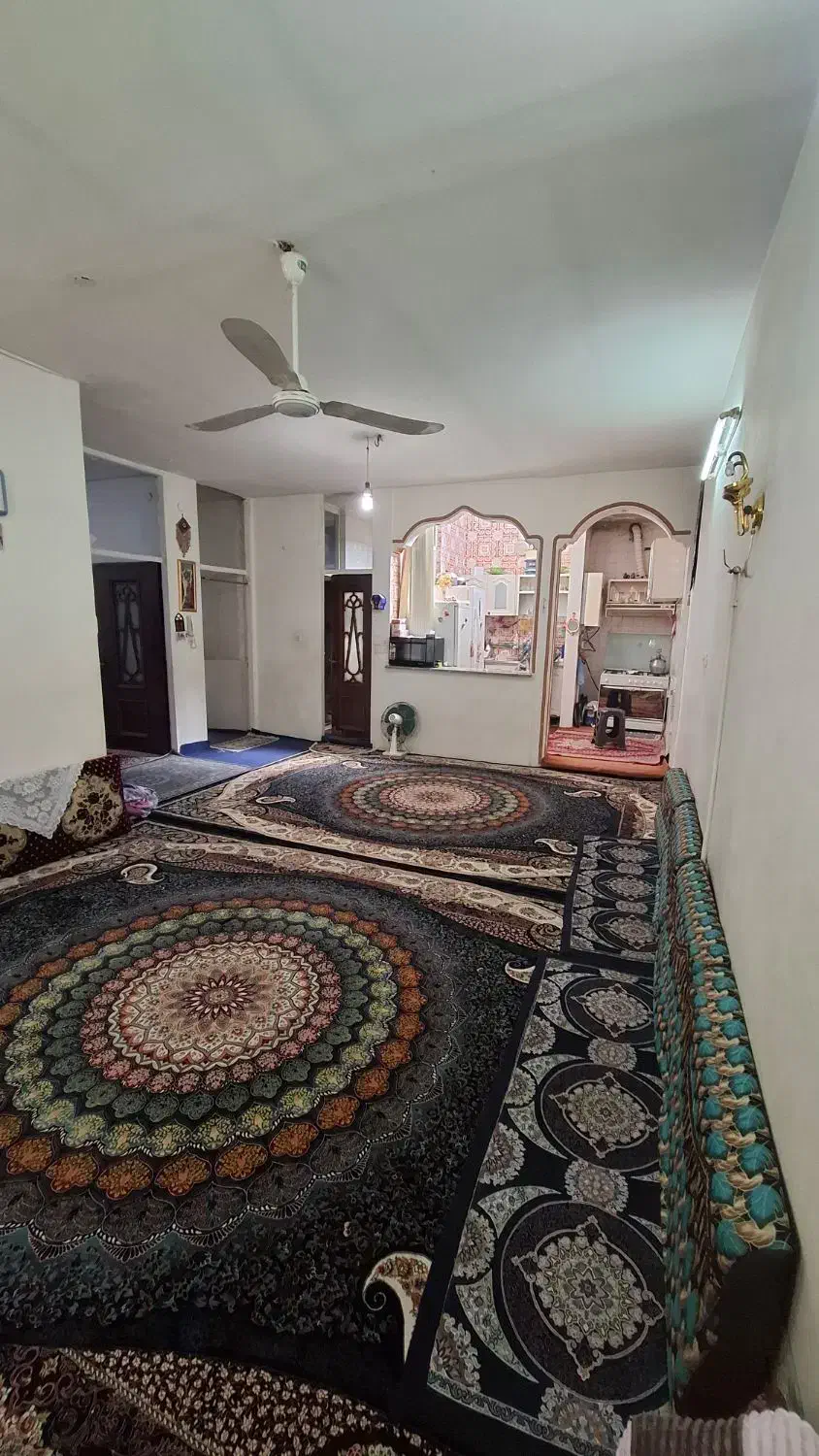 ویلایی ماشین رو خیابان ۱۷شهریور|فروش خانه و ویلا|بروجرد, |دیوار