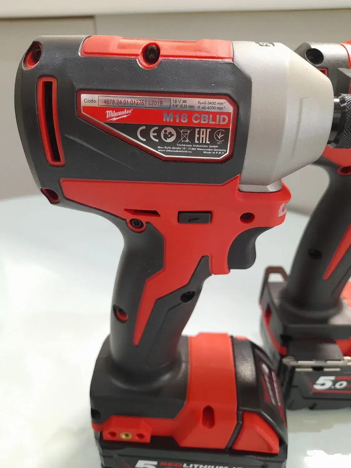 دریل و ایمپکت شارژی میلواکی باتری و شارژر بوش|ابزارآلات|کرج, حصارک بالا|دیوار