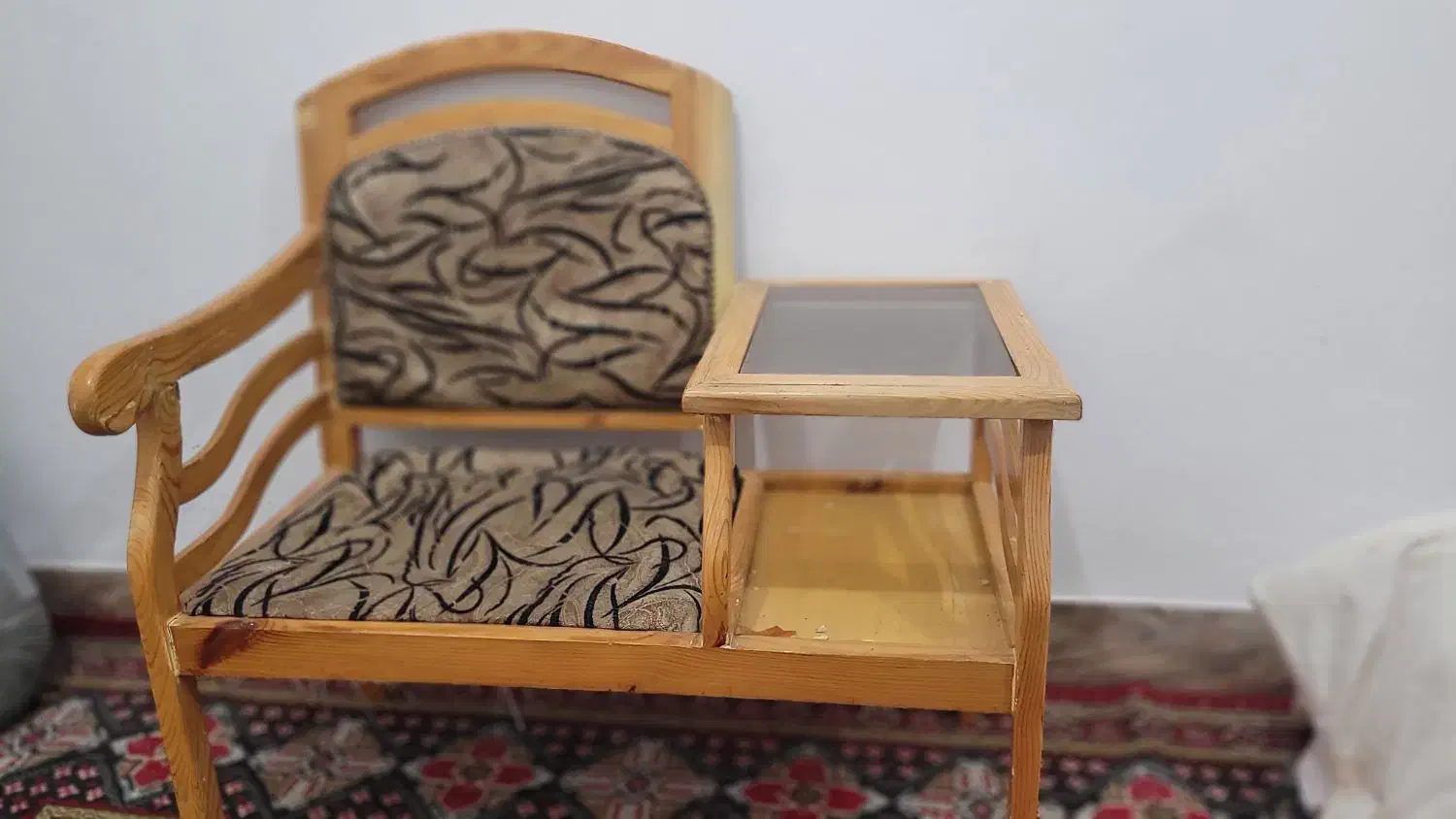 میز تلفن چوبی سالم|میز تلفن|مینودشت, |دیوار