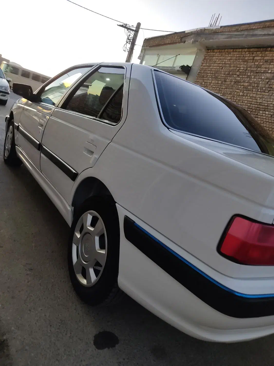 پژو پارس مدل 1402 دریچه گاز سیمی|خودرو سواری و وانت|ماهدشت, |دیوار