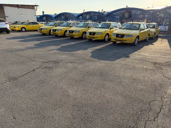 تاکسی سورن بین شهری ۱۴۰۴|خودرو سواری و وانت|قائم‌شهر, |دیوار